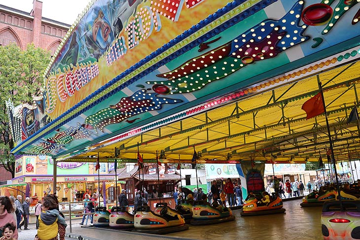 Kirchweihdult 2023 Scooter Zone Autoscooter  (©Foto: Martin Schmitz)